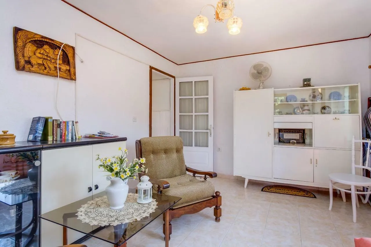Apartment Carmen Veli Losinj Croatia